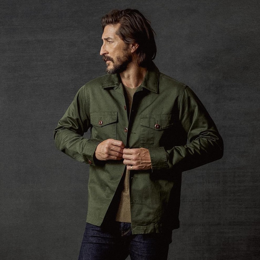 Buck Mason: The Cotton Sateen Alfa Military Shirt MED